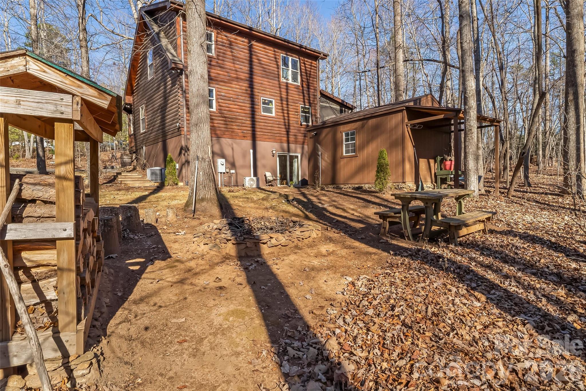 204 Mountain Vista Drive — Nebo