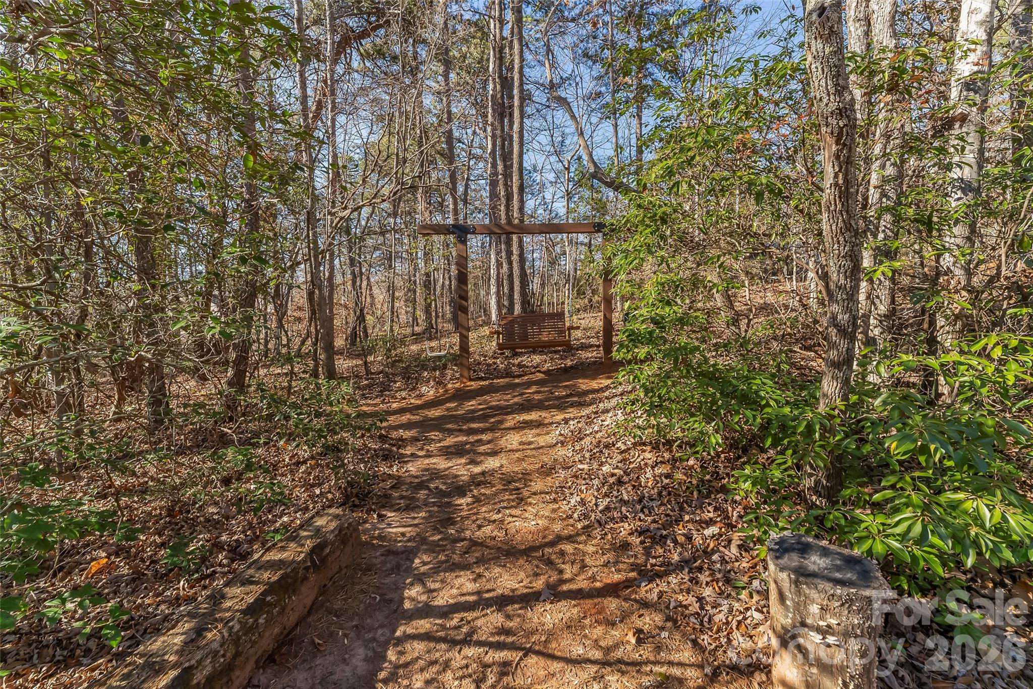 204 Mountain Vista Drive — Nebo