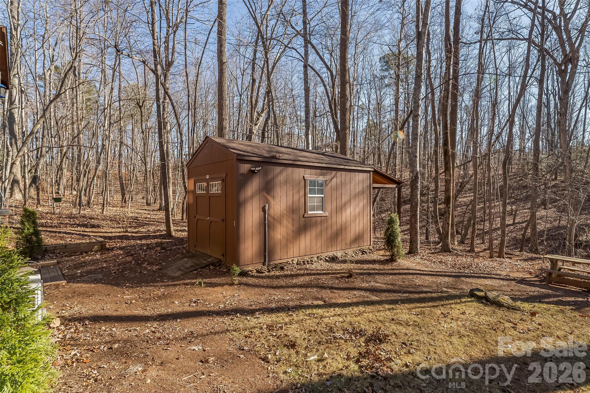 204 Mountain Vista Drive — Nebo