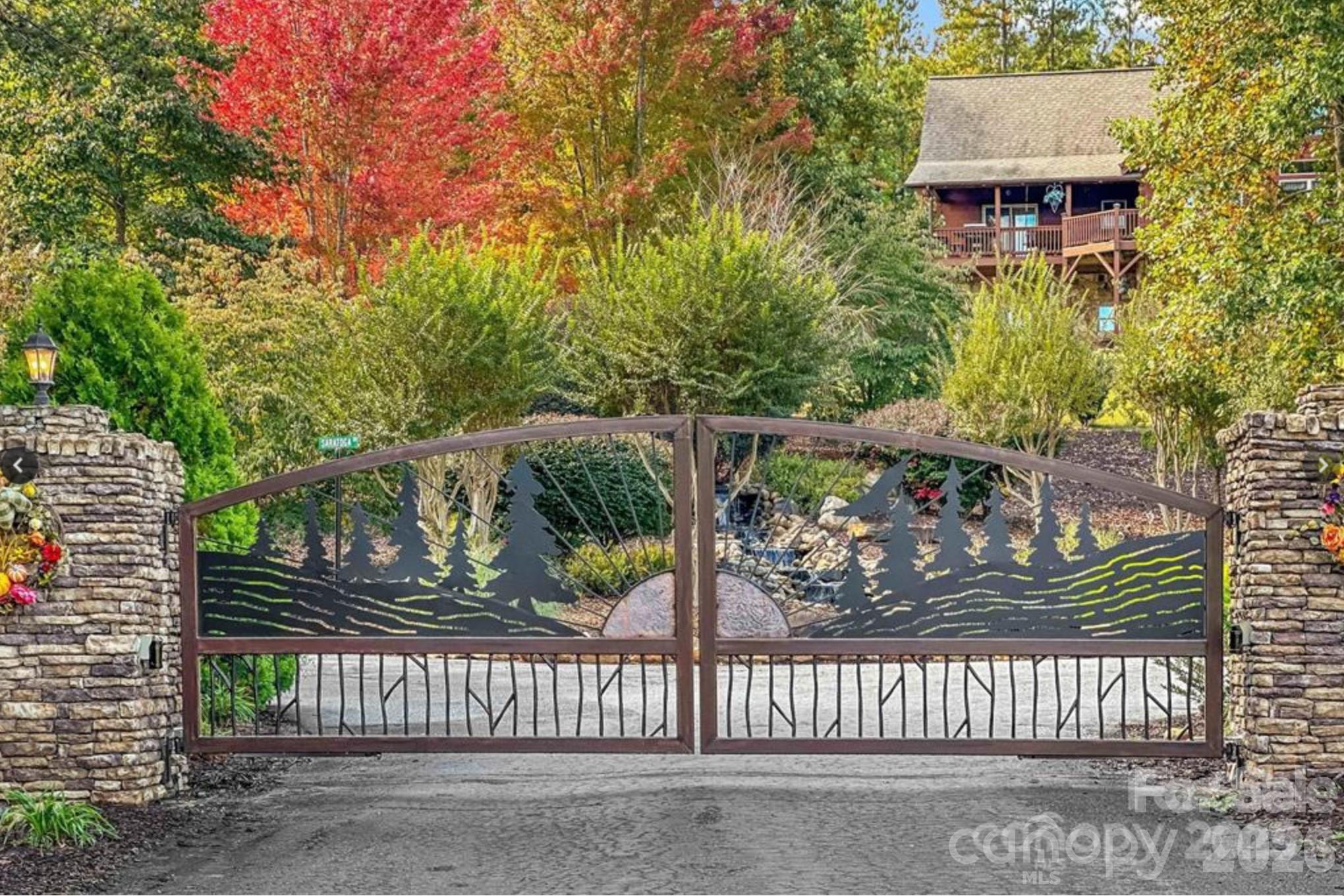 204 Mountain Vista Drive — Nebo