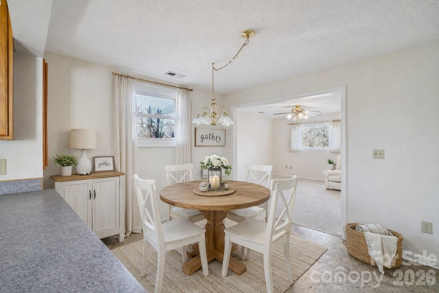511 Oak Grove Road — East Flat Rock
