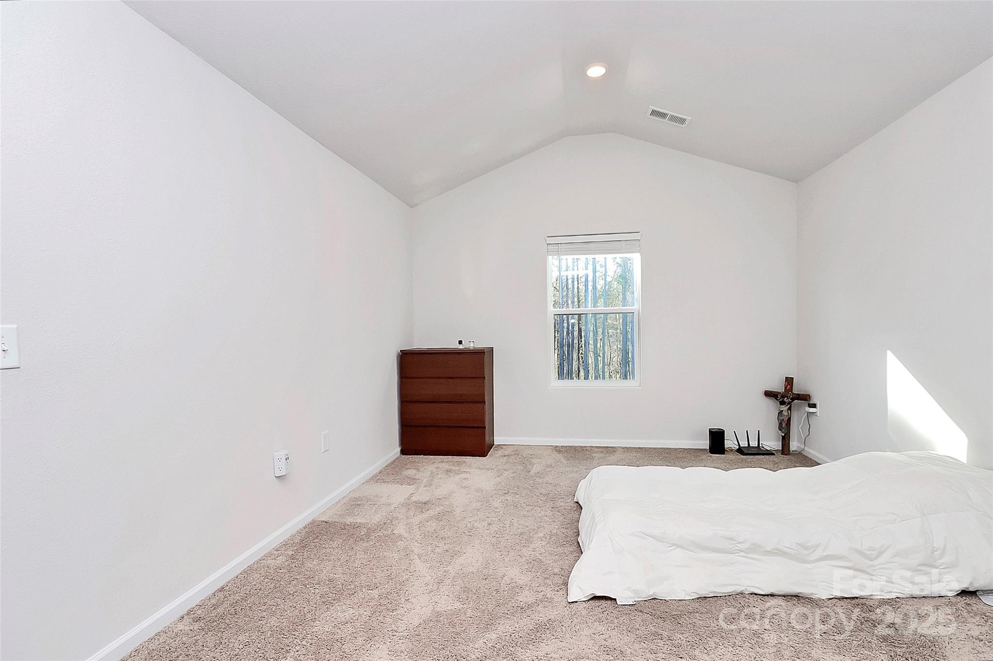 5209 Wolfridge Avenue — Charlotte