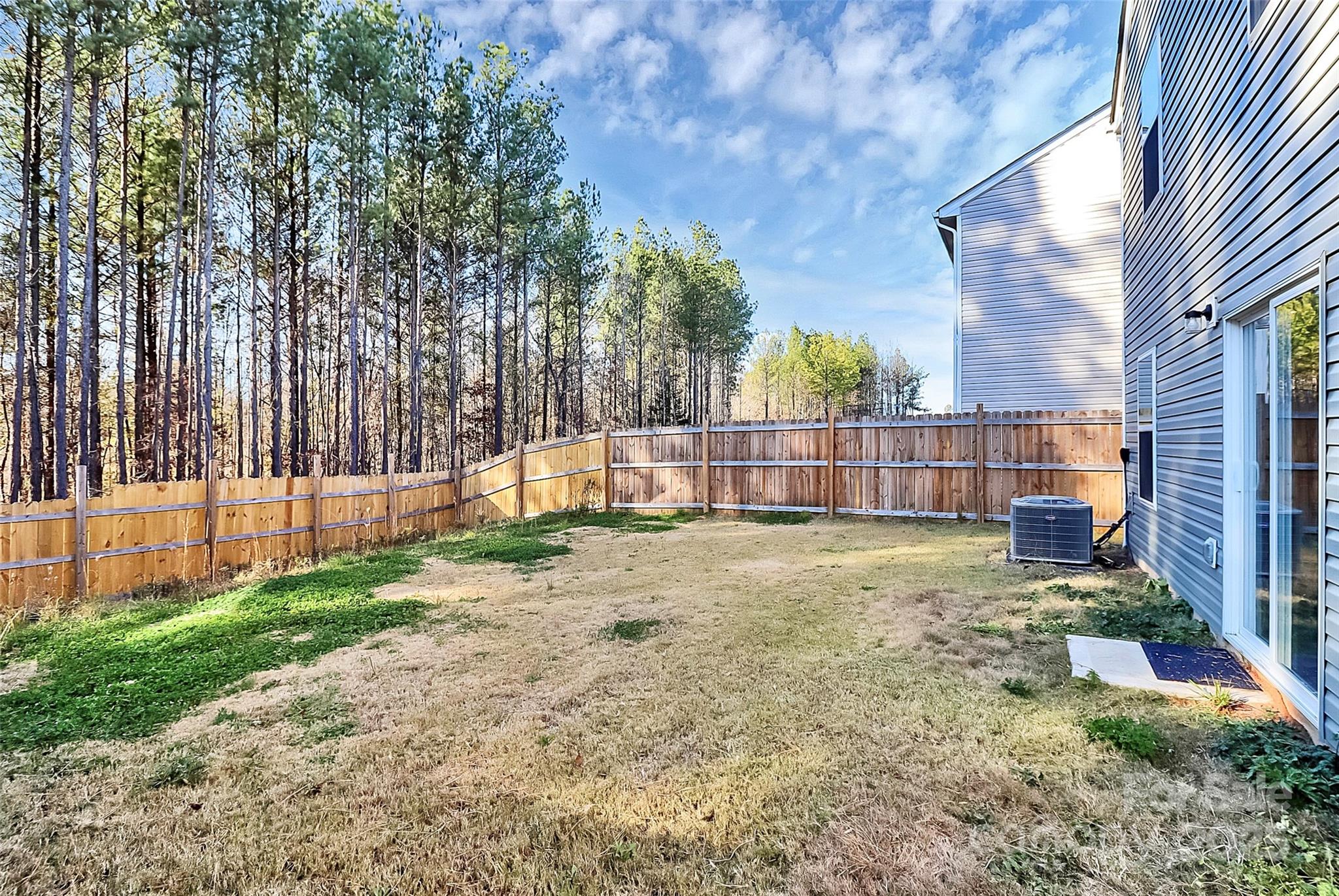 5209 Wolfridge Avenue — Charlotte