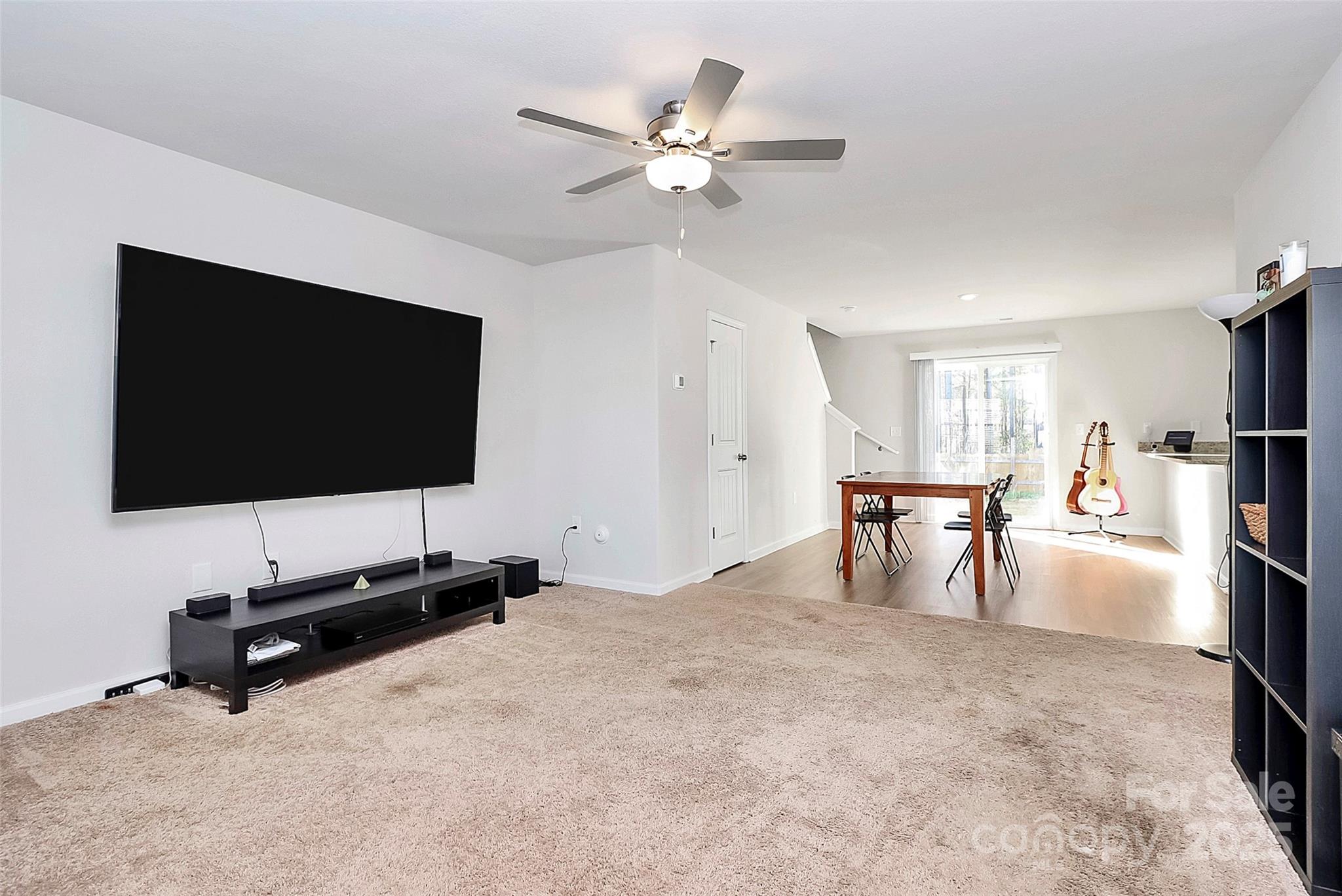 5209 Wolfridge Avenue — Charlotte