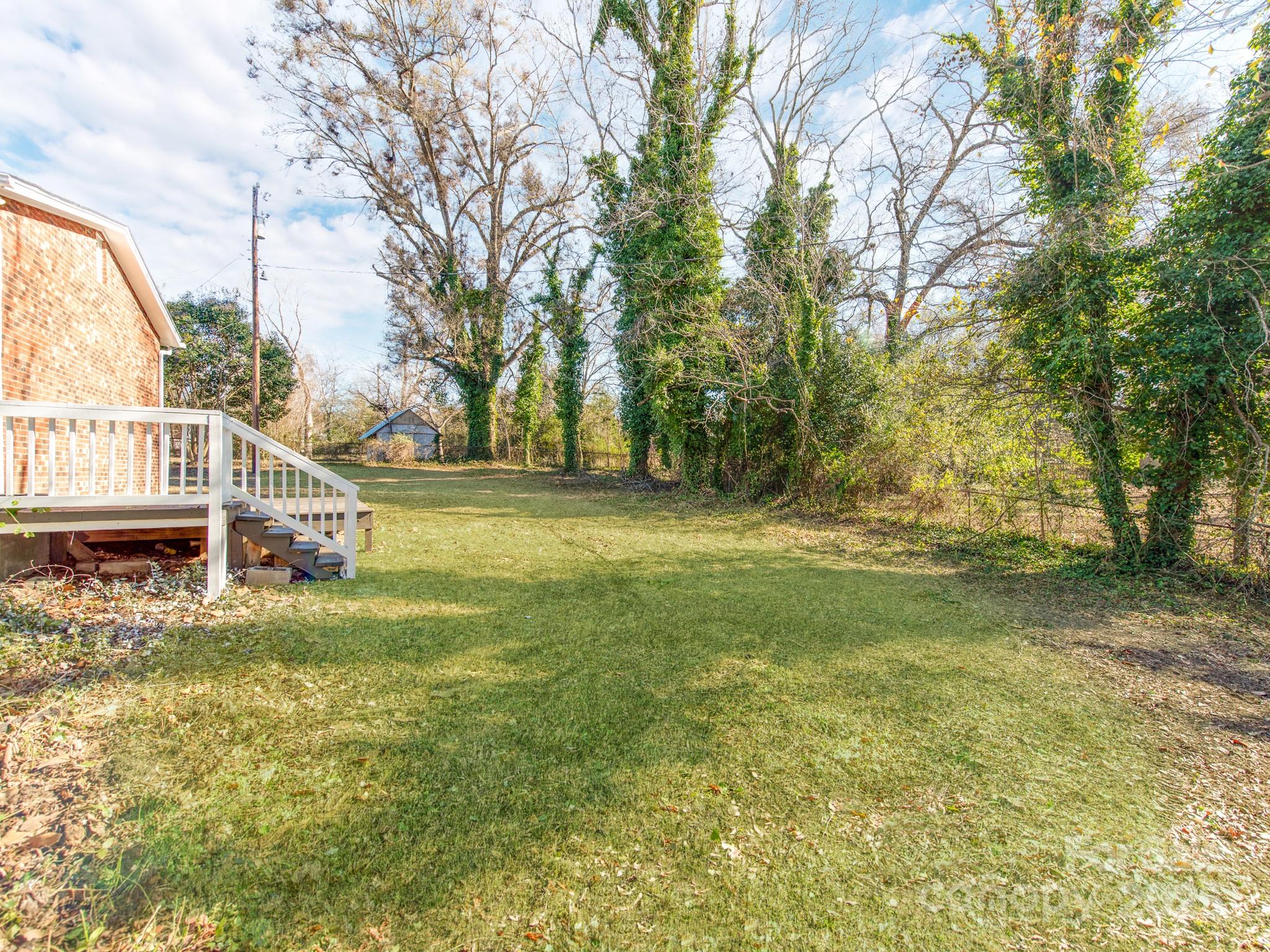 502 Mcconnell Street — Clover