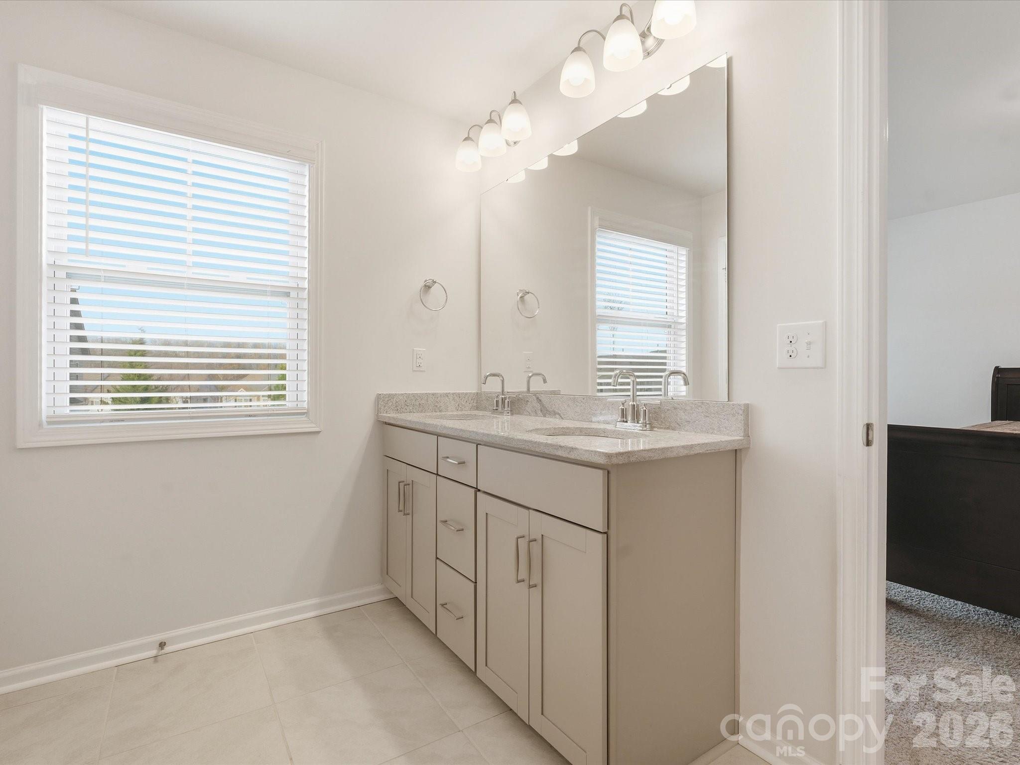 1022 Chicory Trace — Clover