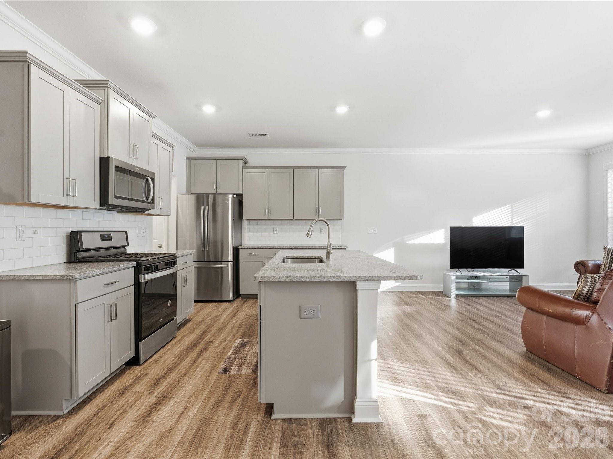 1022 Chicory Trace — Clover