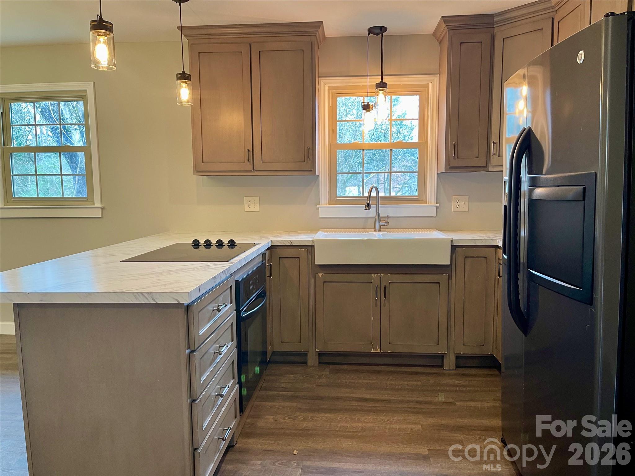 635 Powell Road NE — Lenoir