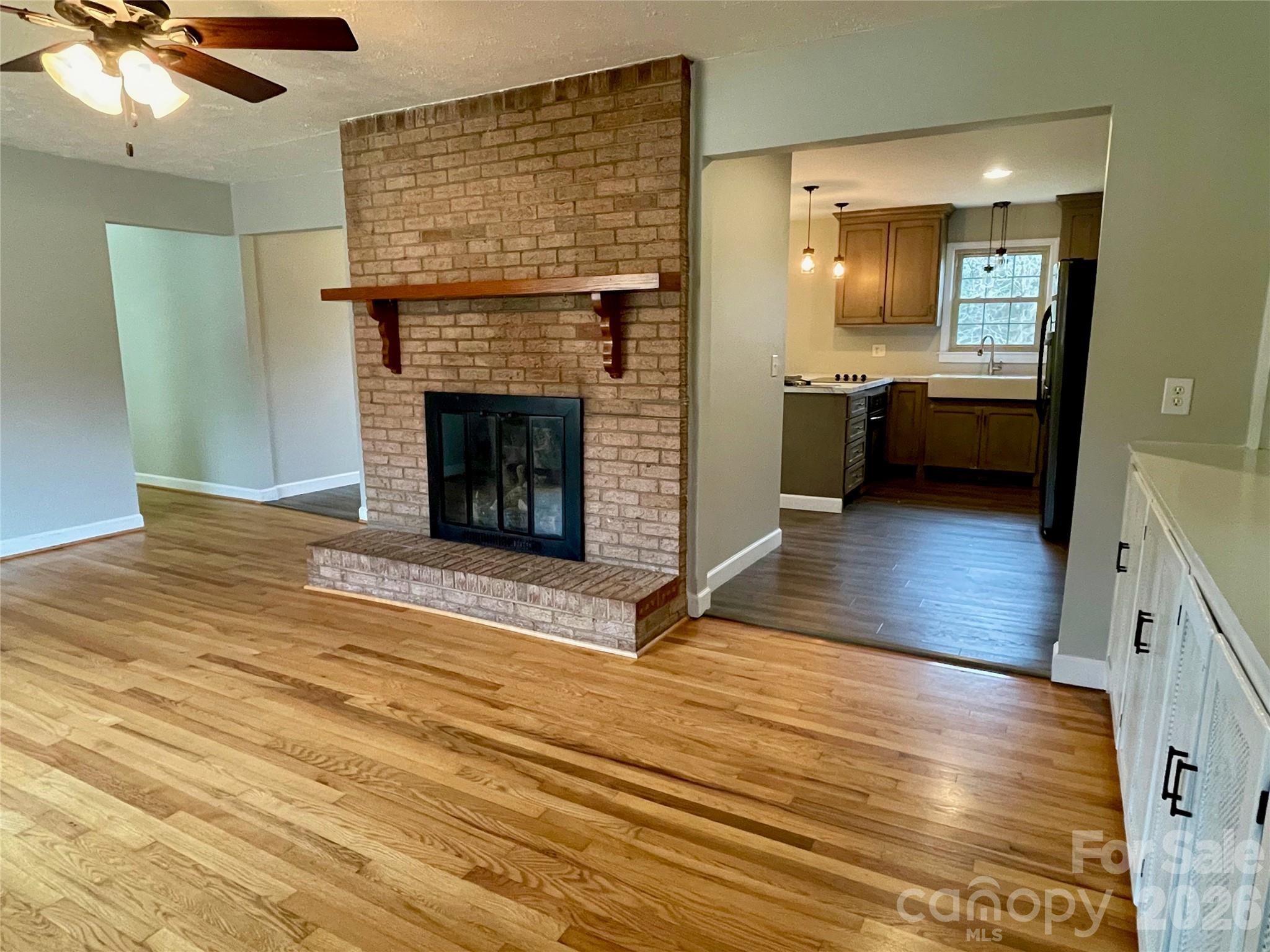 635 Powell Road NE — Lenoir