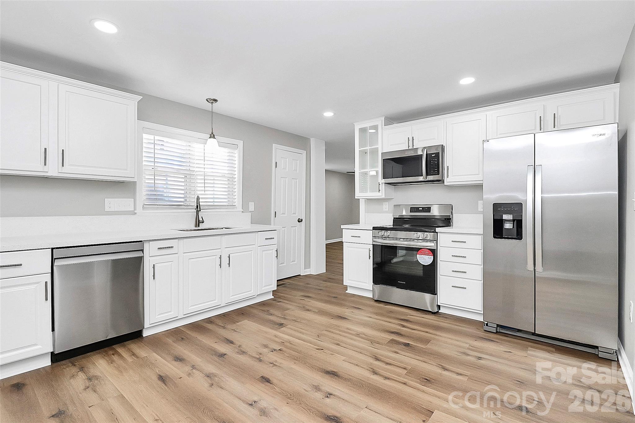 1015 W 4th Avenue — Gastonia