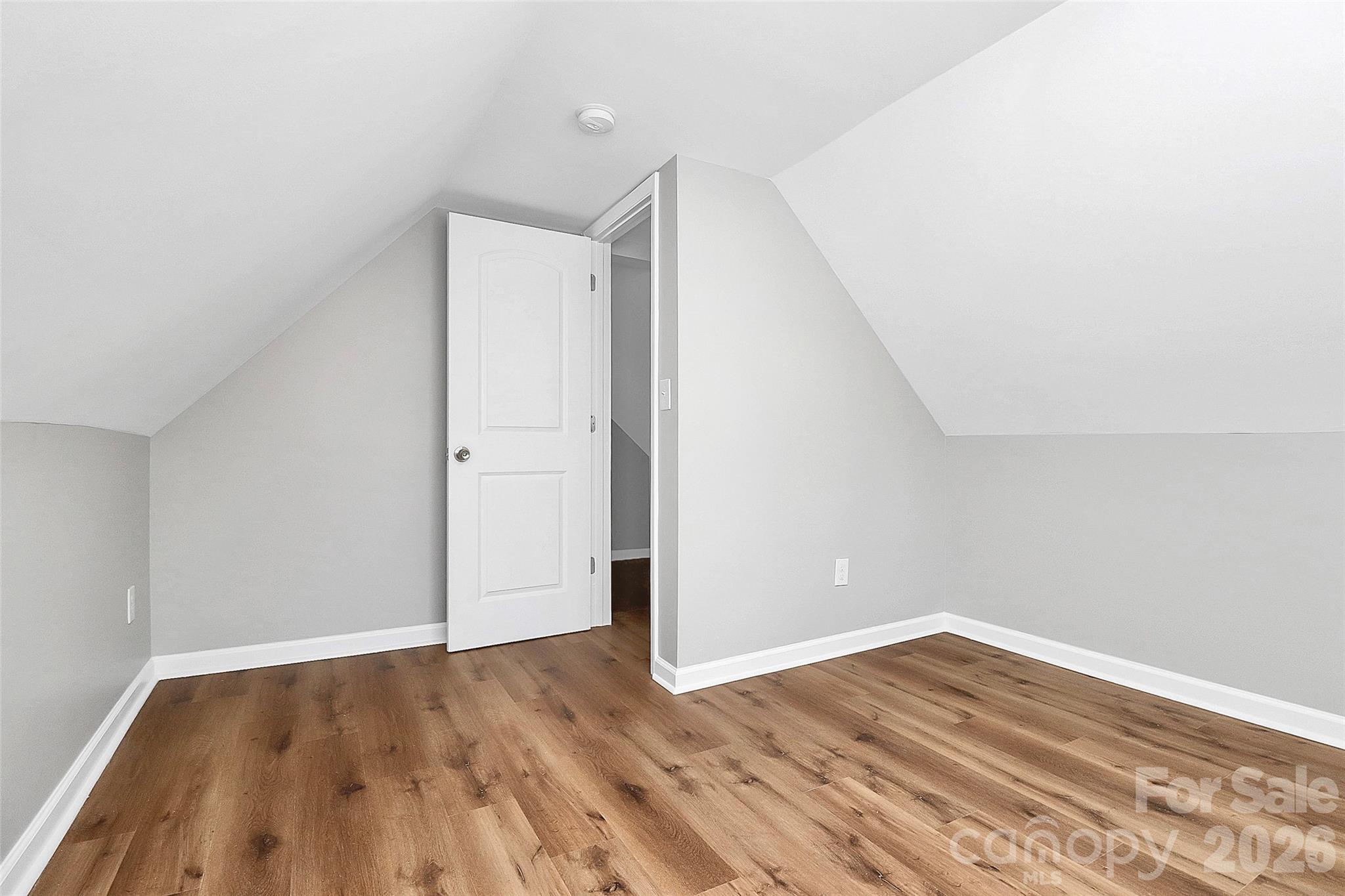 1015 W 4th Avenue — Gastonia