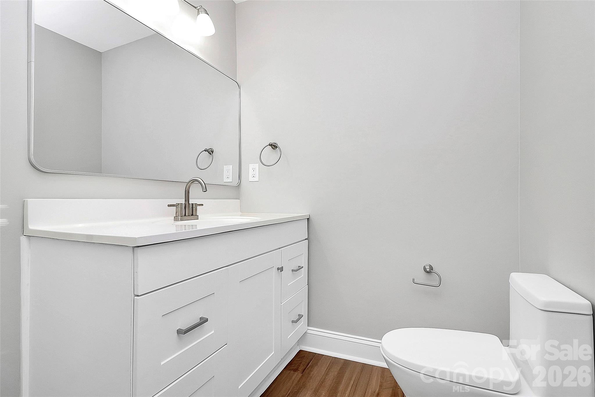 1015 W 4th Avenue — Gastonia