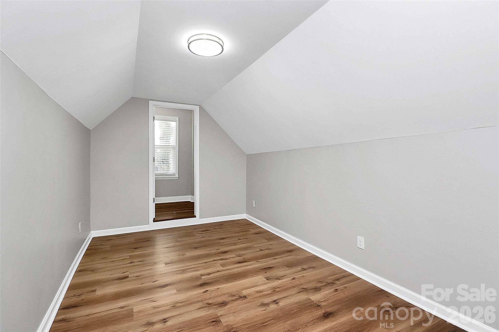 1015 W 4th Avenue — Gastonia