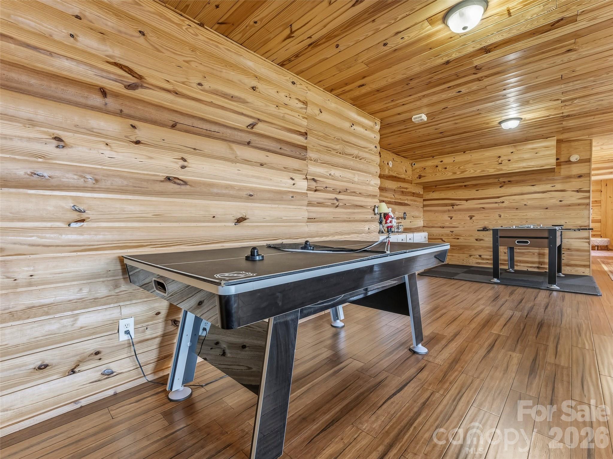 101 Ruffed Grouse Road — Brevard