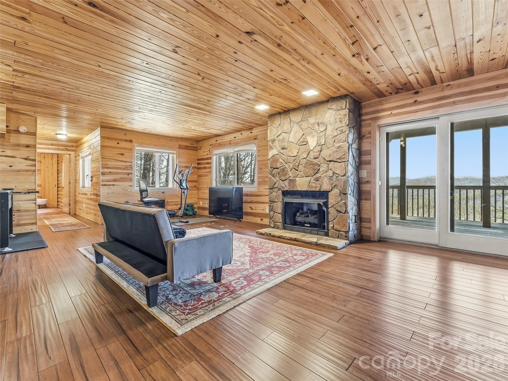 101 Ruffed Grouse Road — Brevard