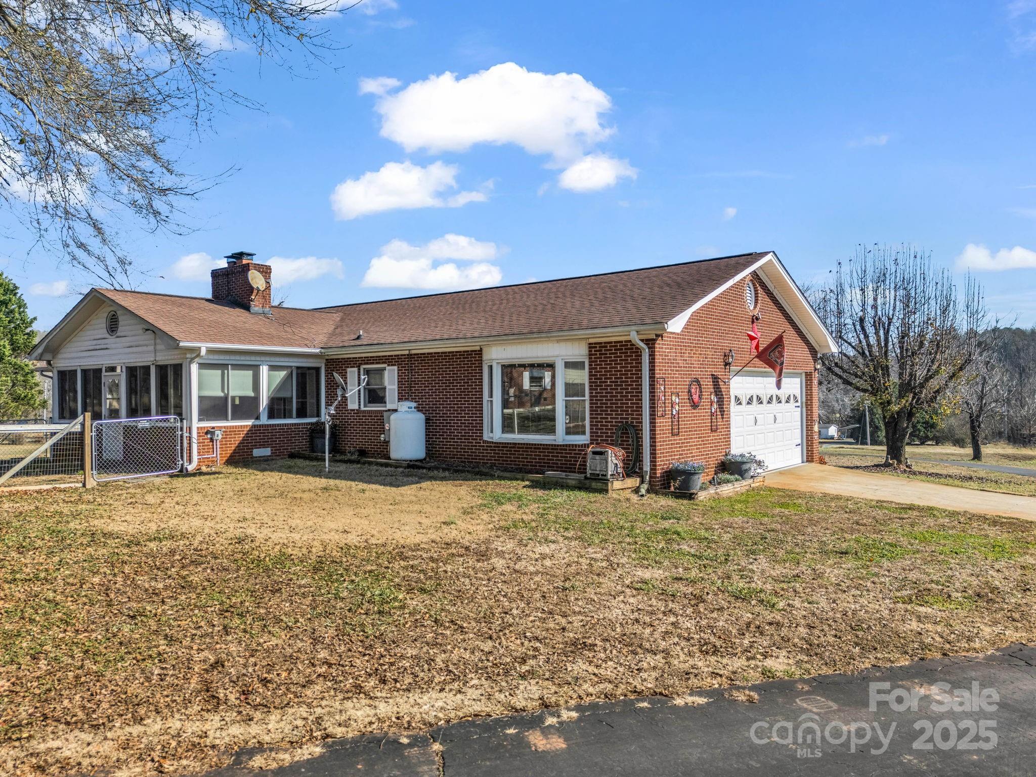 1504 Maple Creek Road — Rutherfordton