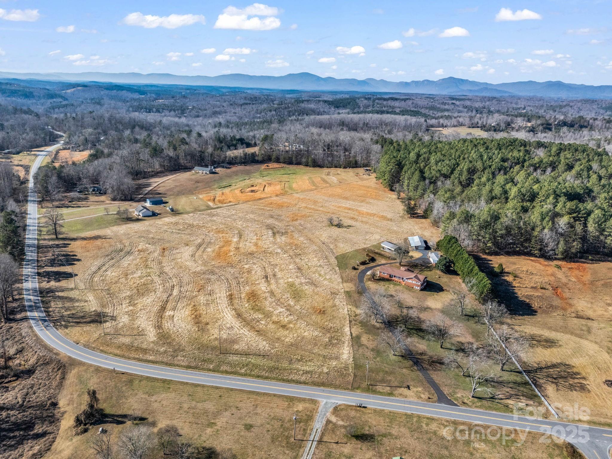 1504 Maple Creek Road — Rutherfordton