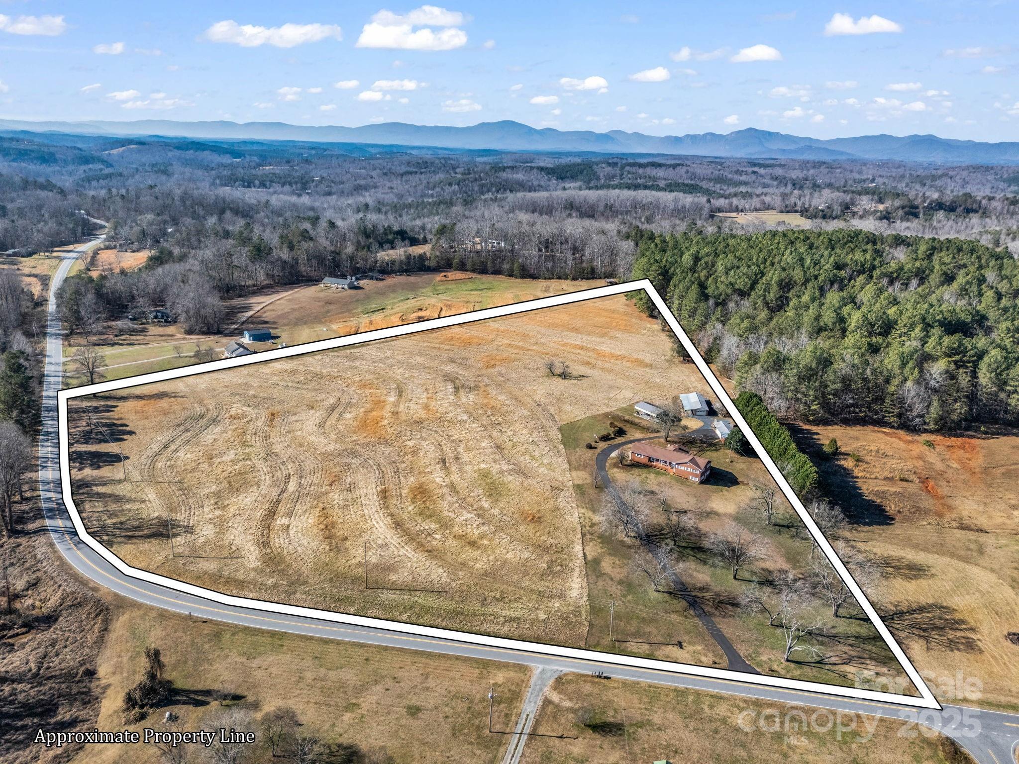 1504 Maple Creek Road — Rutherfordton