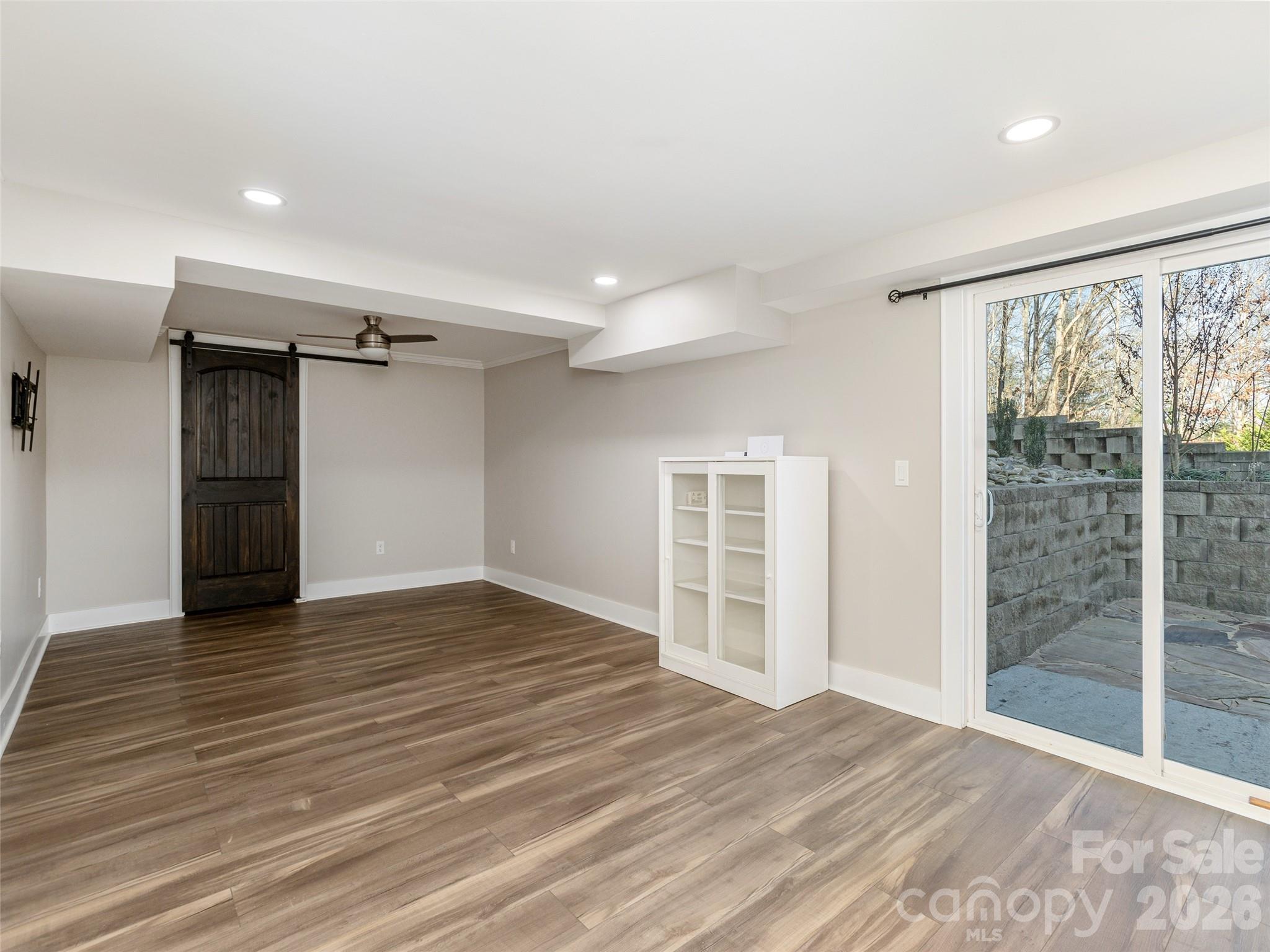 514 Whispering Hills Drive — Hendersonville