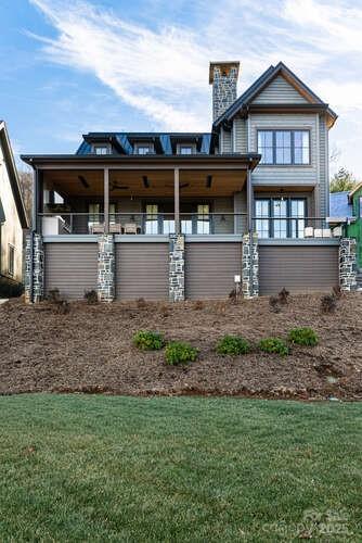 131 Lodestone Drive — Sylva