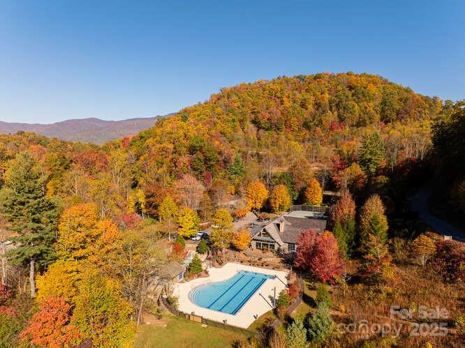 131 Lodestone Drive — Sylva