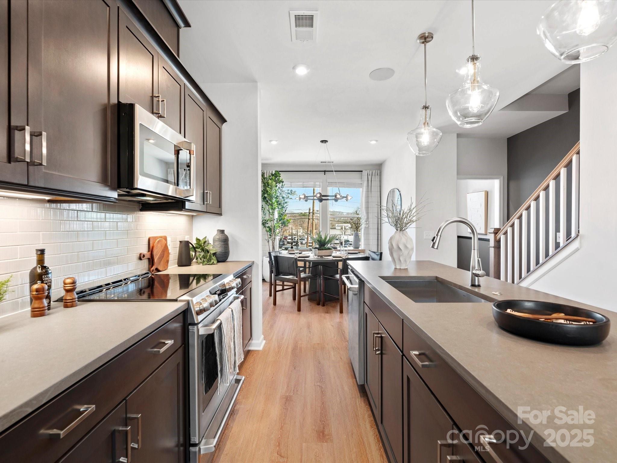 5032 Beirut Drive — Charlotte