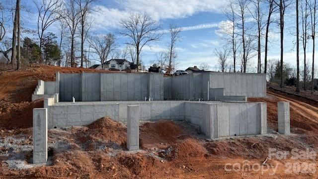 7061 Ridgeview Lane #15 — Iron Station