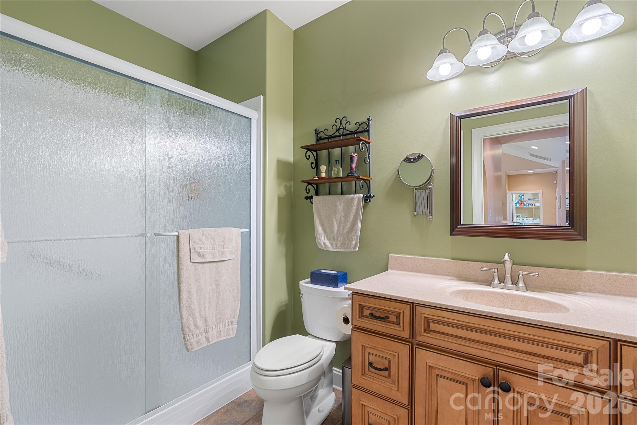 19 Pacifico Drive — Asheville
