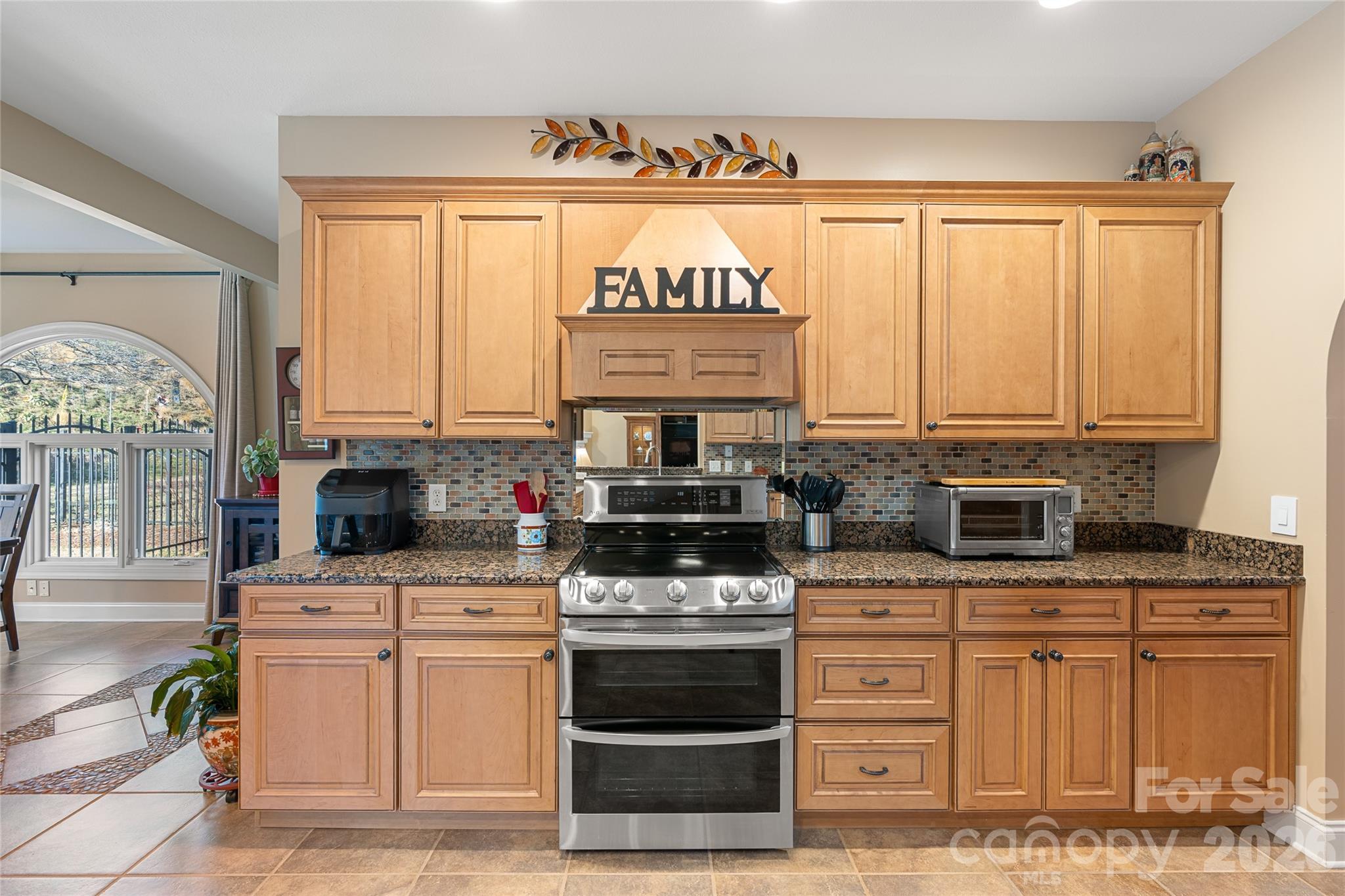 19 Pacifico Drive — Asheville