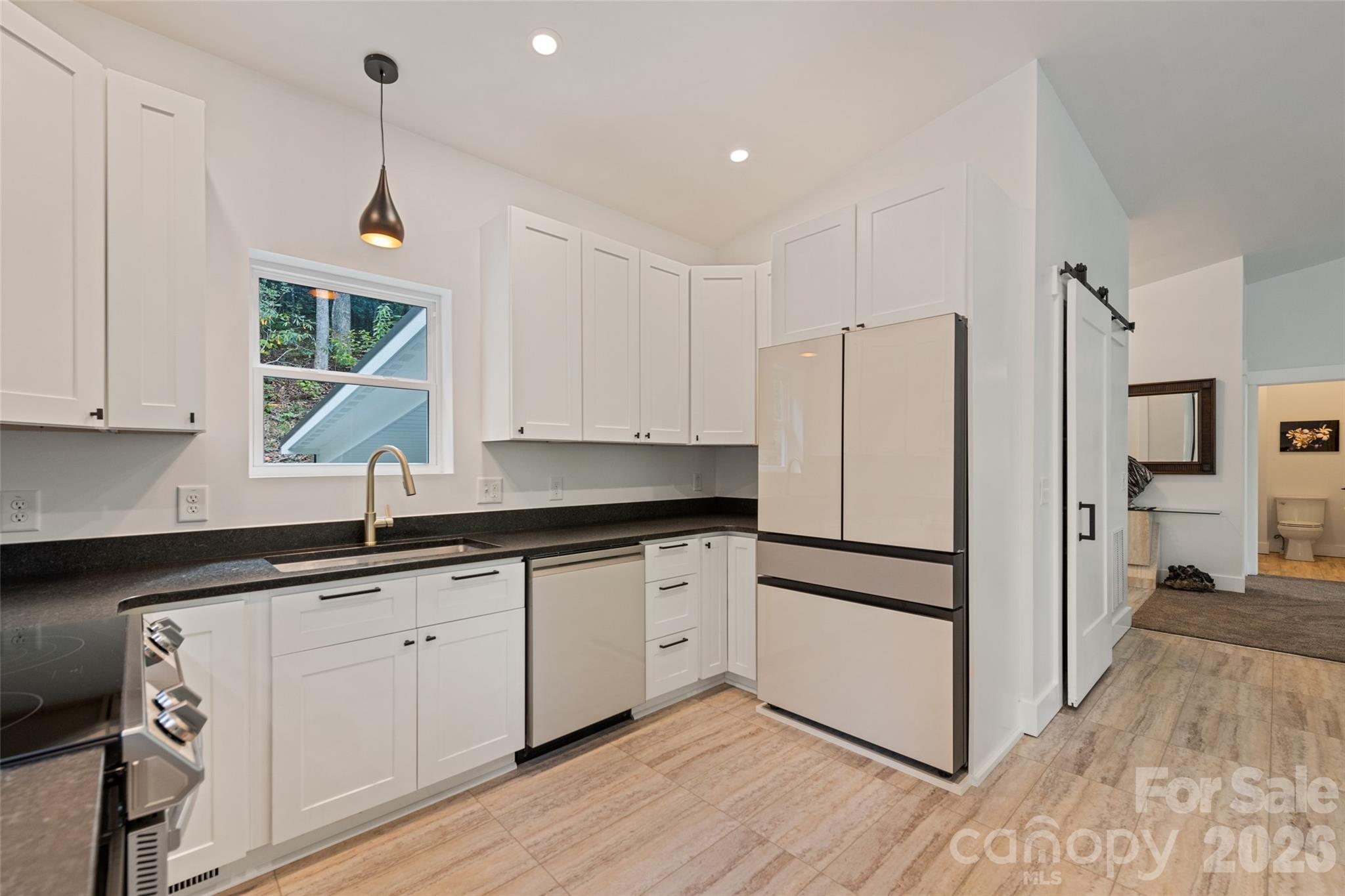 1185 Wallalieu Road — Otto