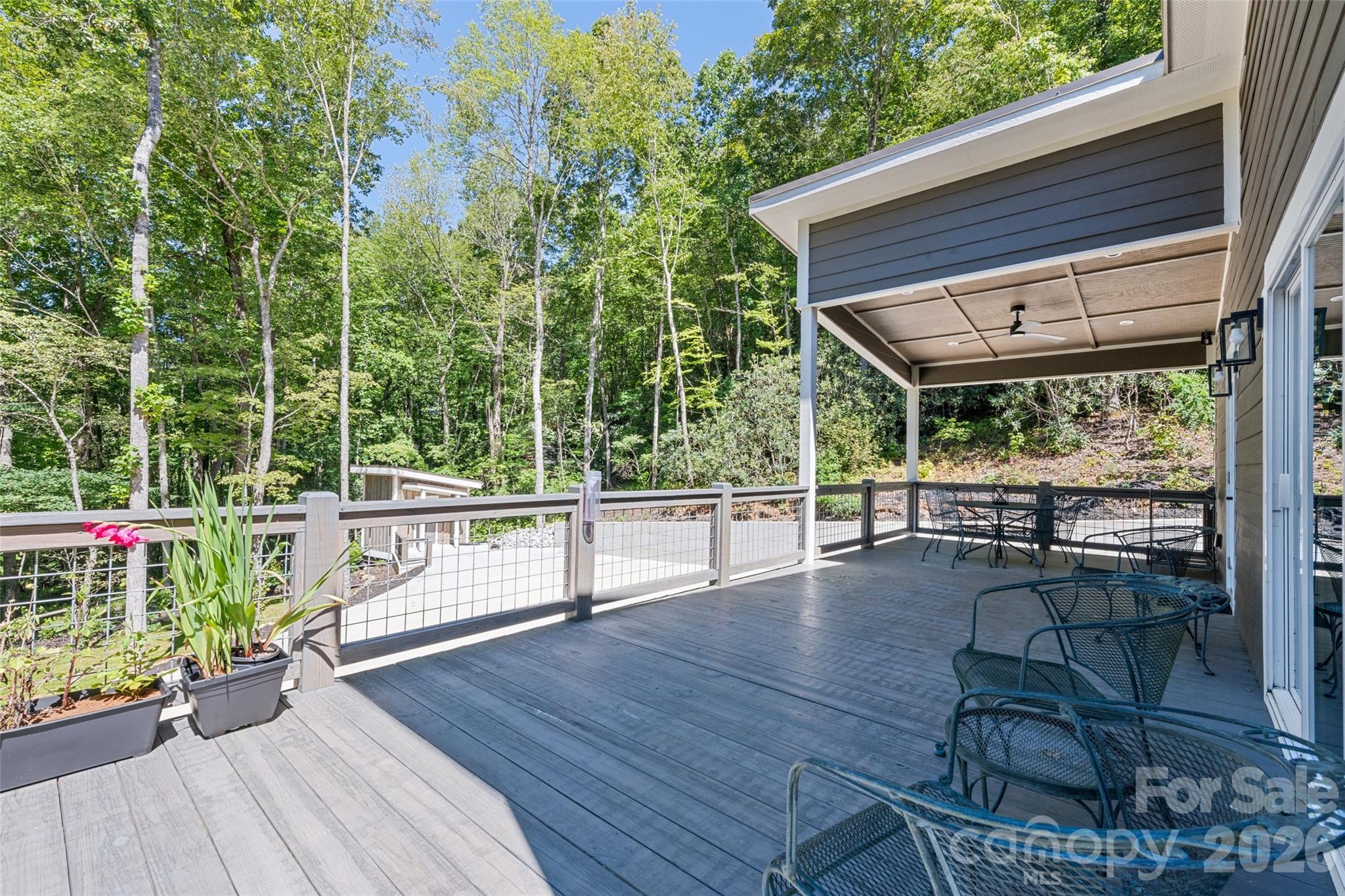 1185 Wallalieu Road — Otto