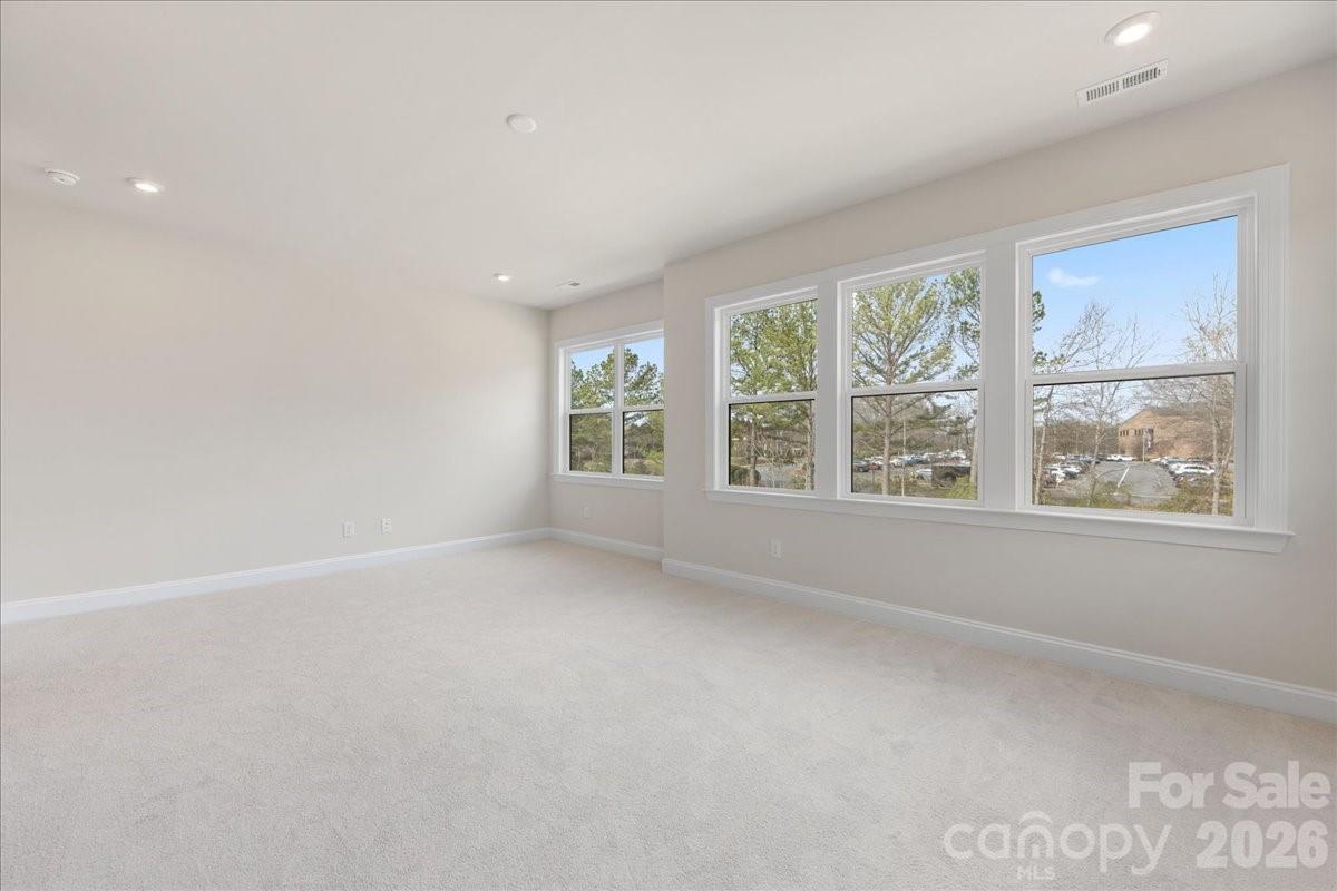 8038 Thimbleweed Circle — Charlotte