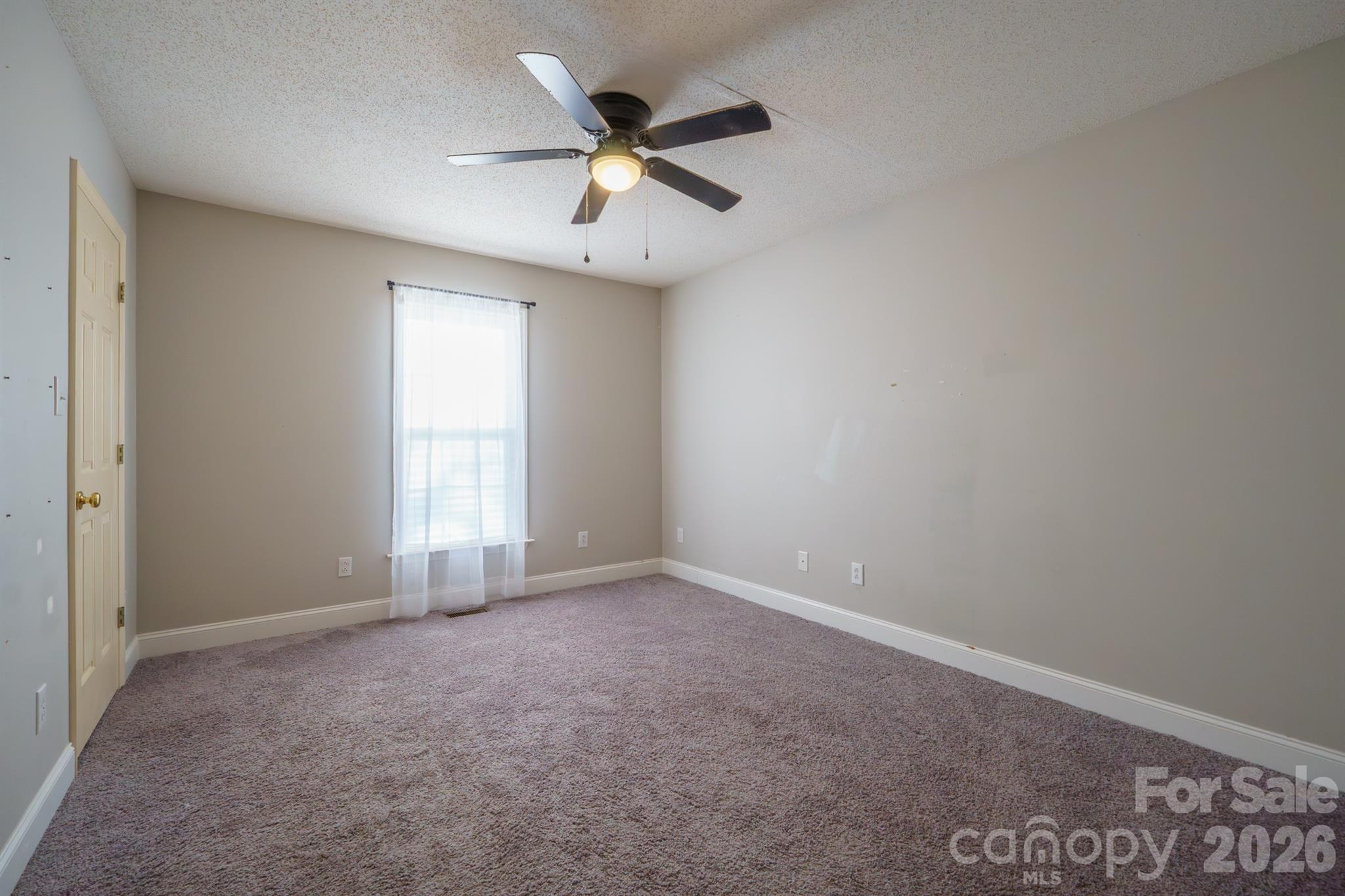 151 Monte Vista Road — Statesville