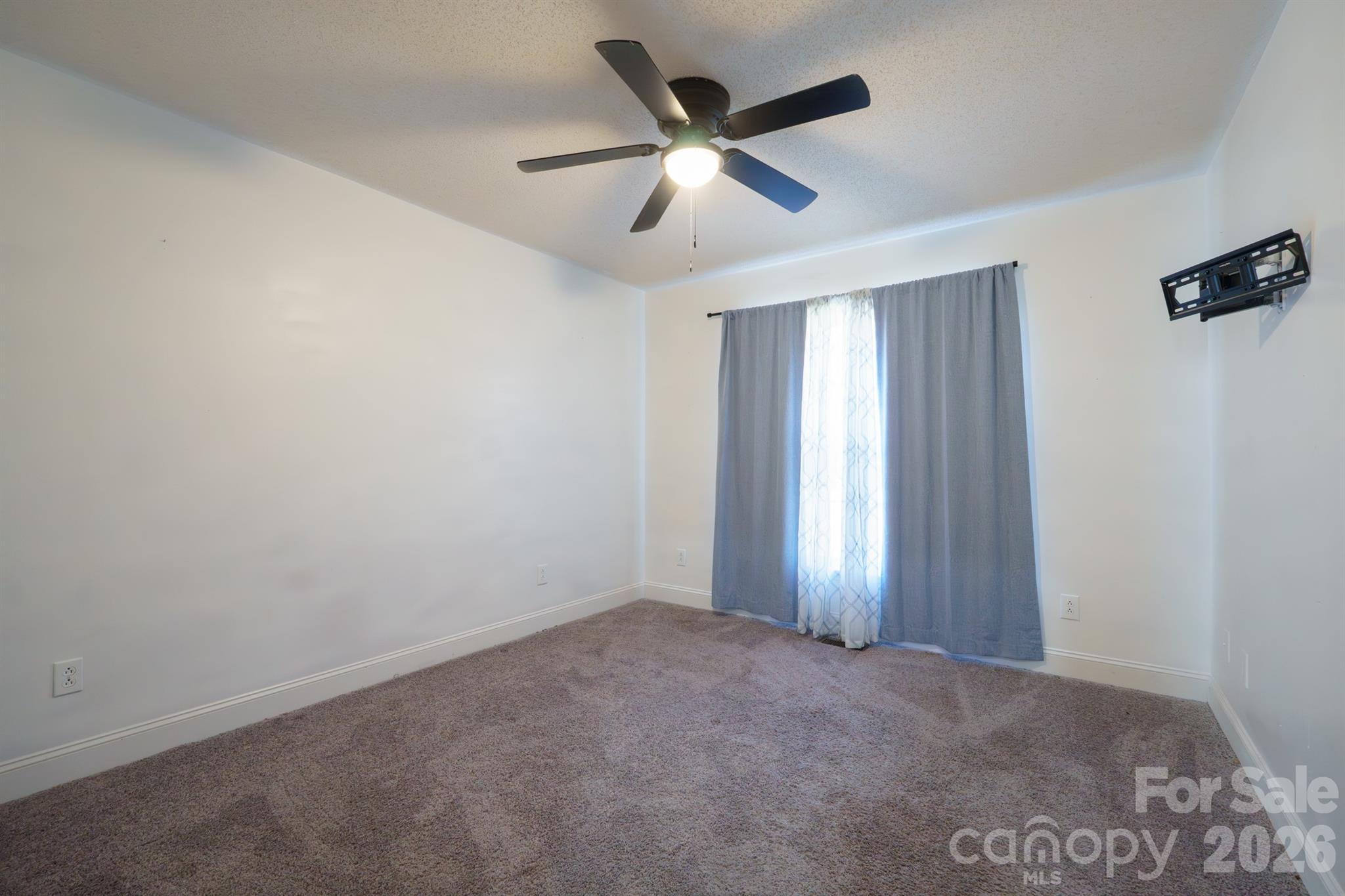 151 Monte Vista Road — Statesville