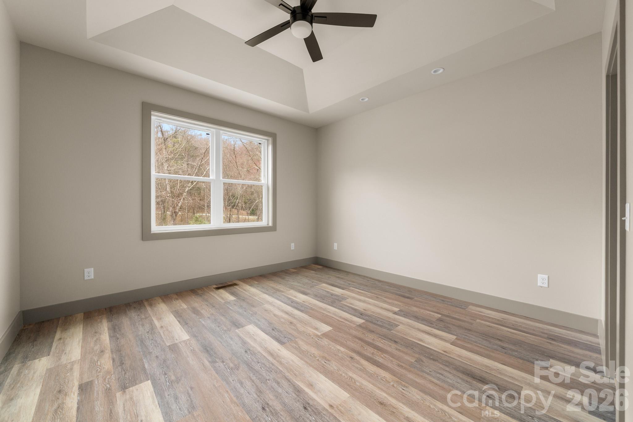 229 EDGEWOOD Road S — Asheville