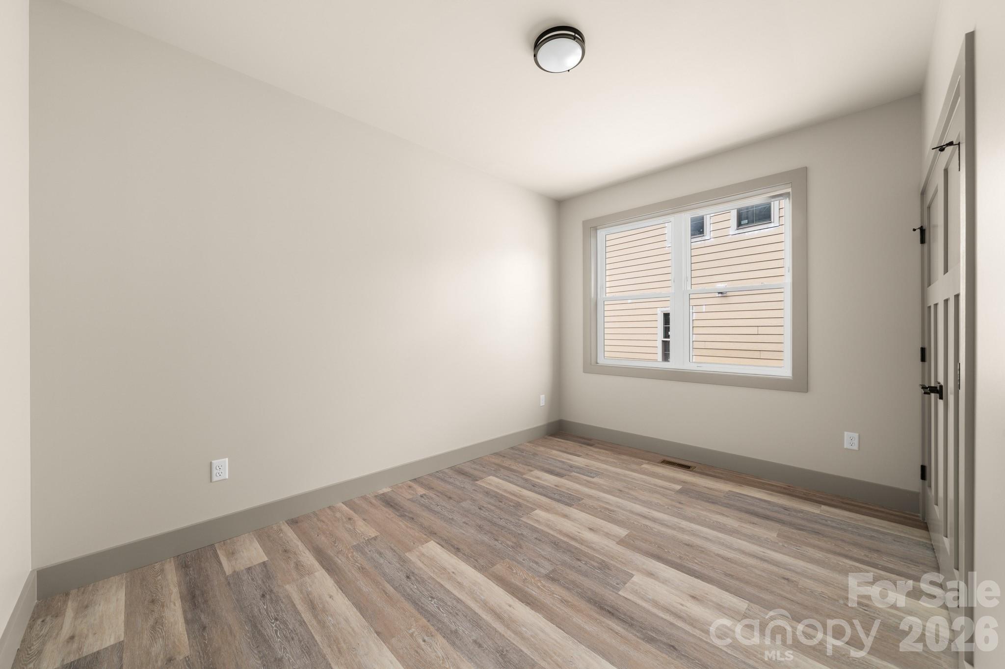 229 EDGEWOOD Road S — Asheville