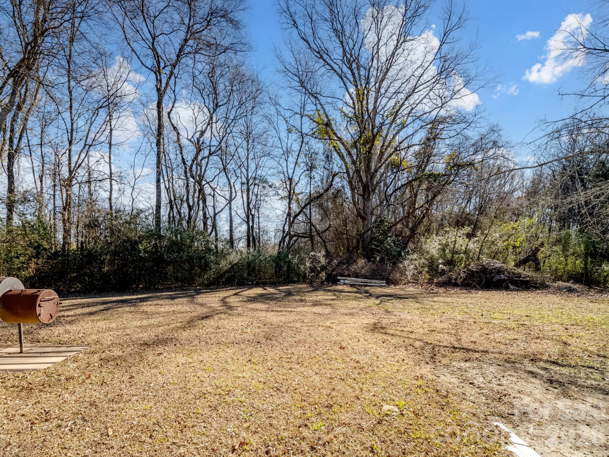 1909 Charlotte Highway — York