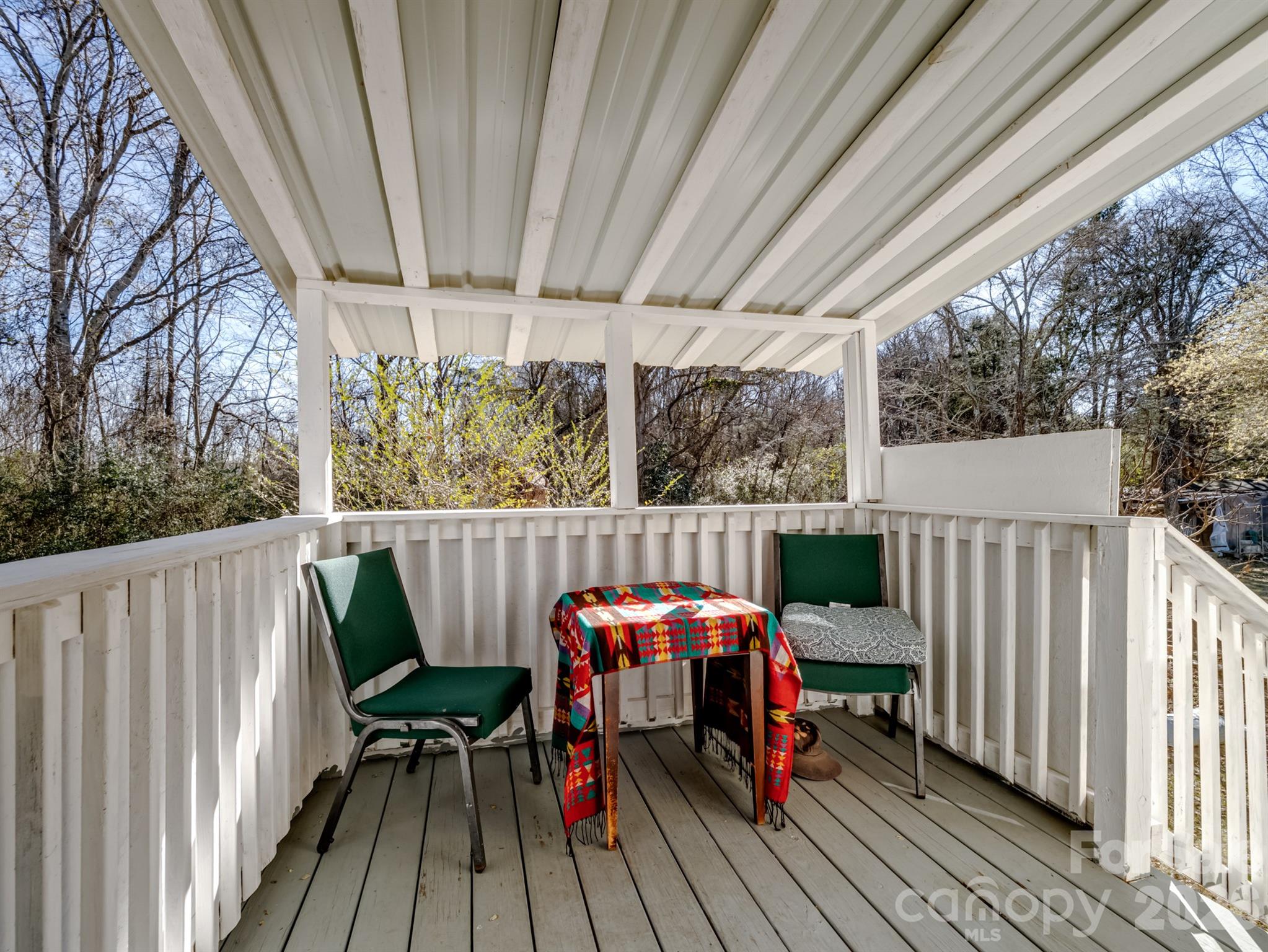 1909 Charlotte Highway — York