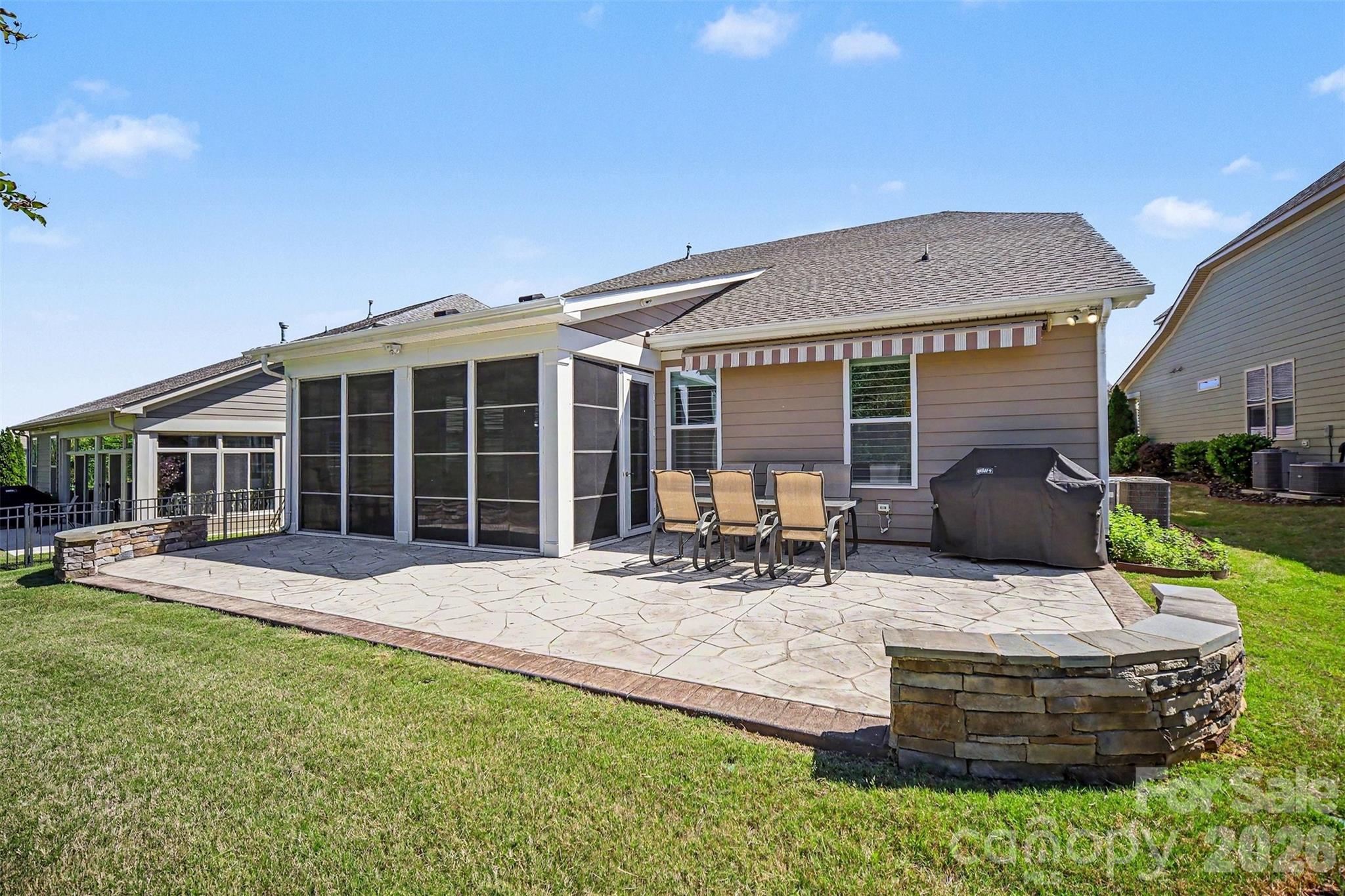 8407 Festival Way — Charlotte
