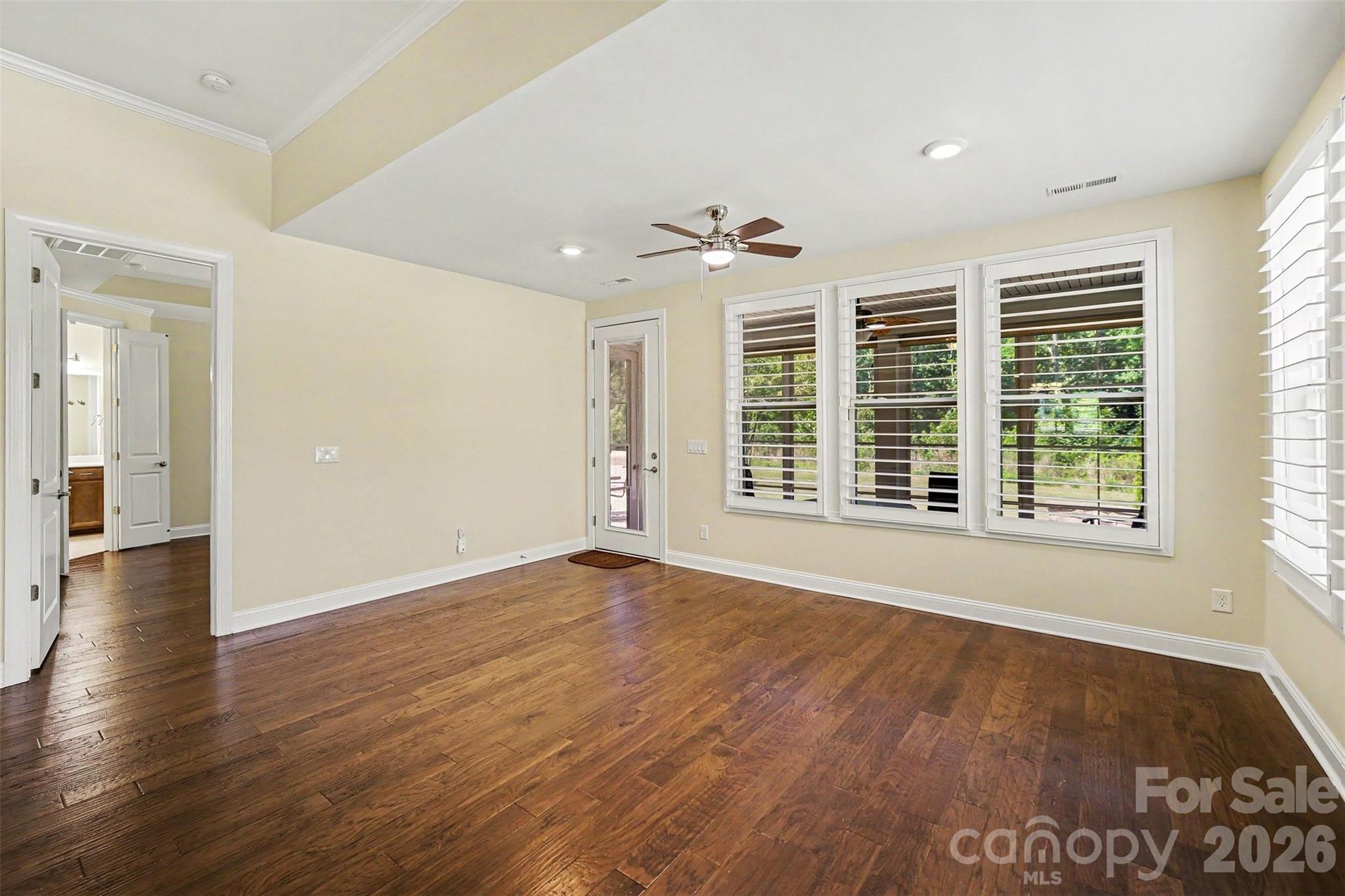 8407 Festival Way — Charlotte