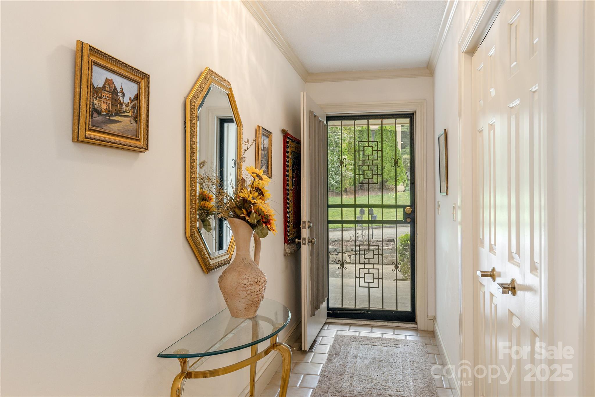 1 Westridge Court #Unit B — Hendersonville