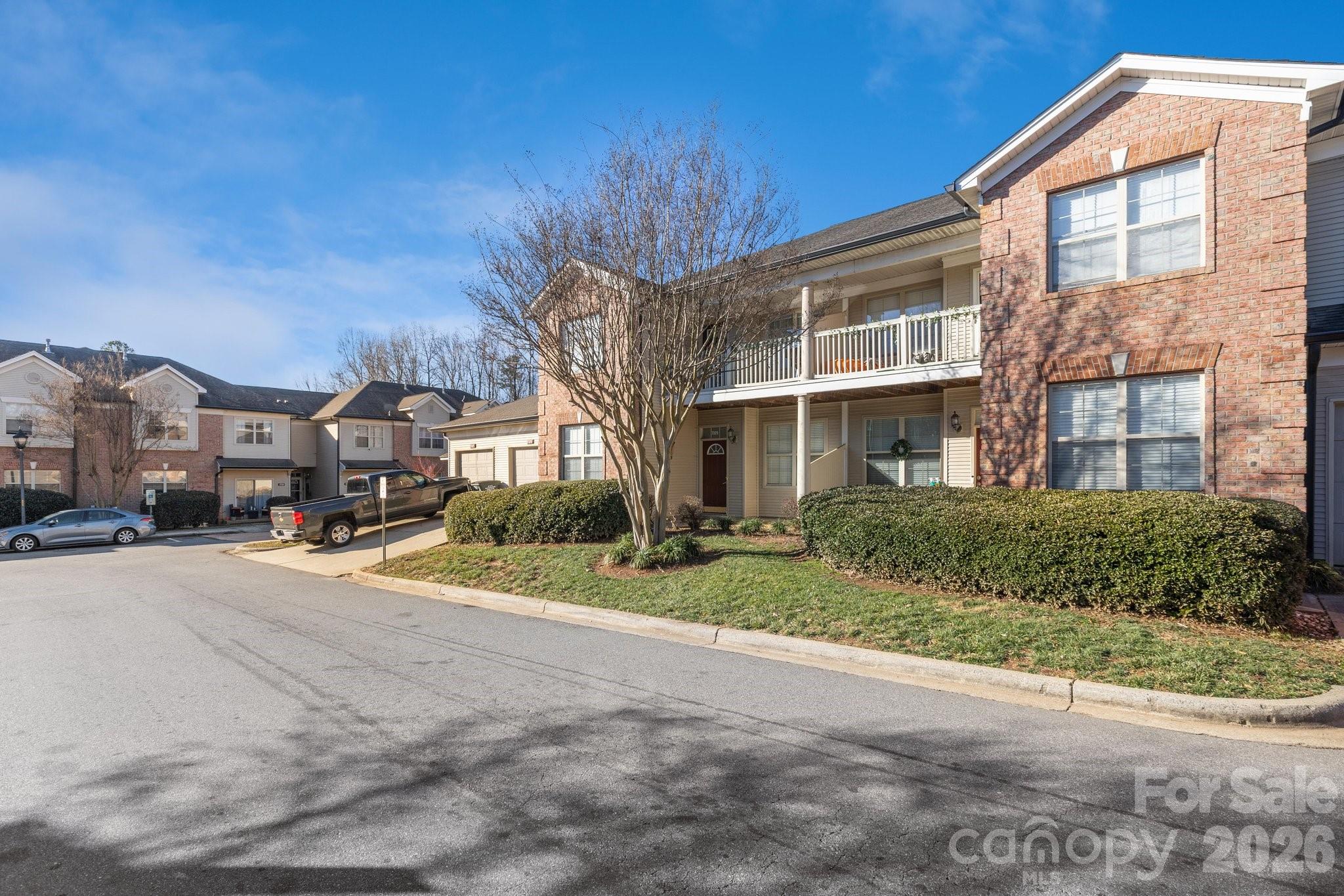 7325 Michaels Landing Drive — Charlotte