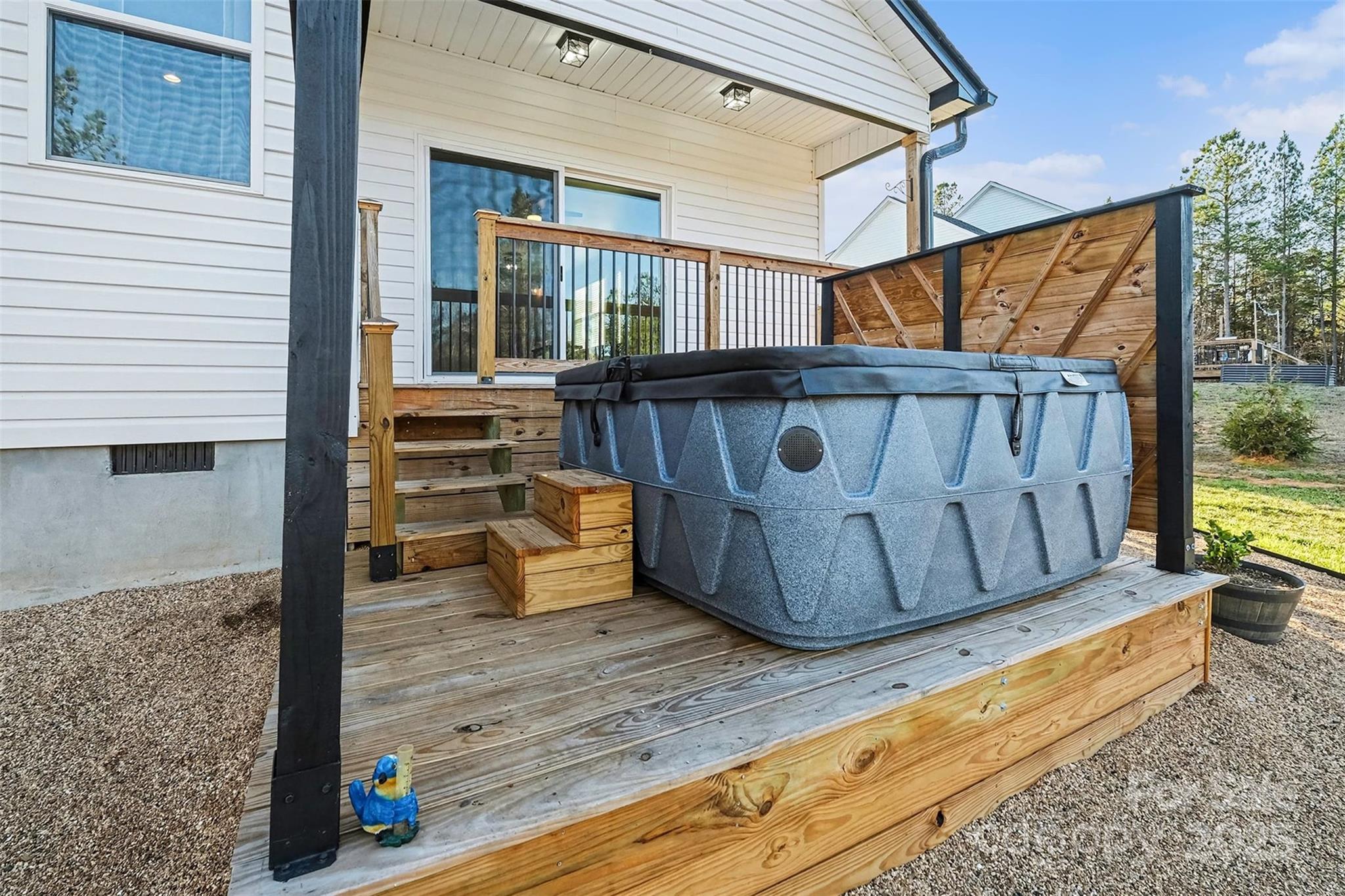 5019 Star Magnolia Court — Clover