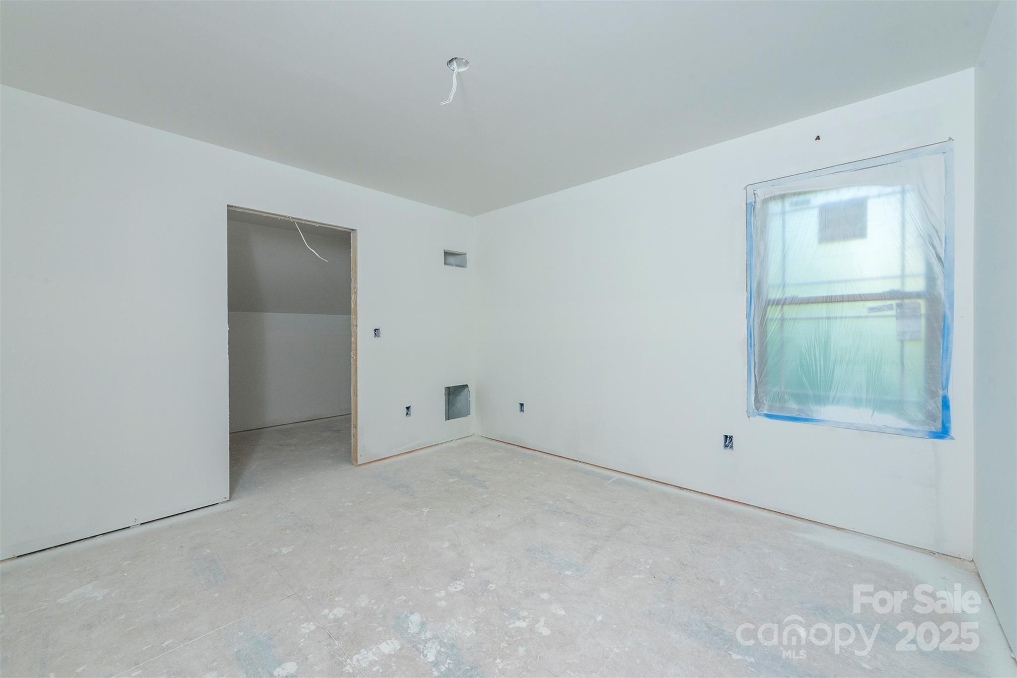 105 Bartram Way — Black Mountain
