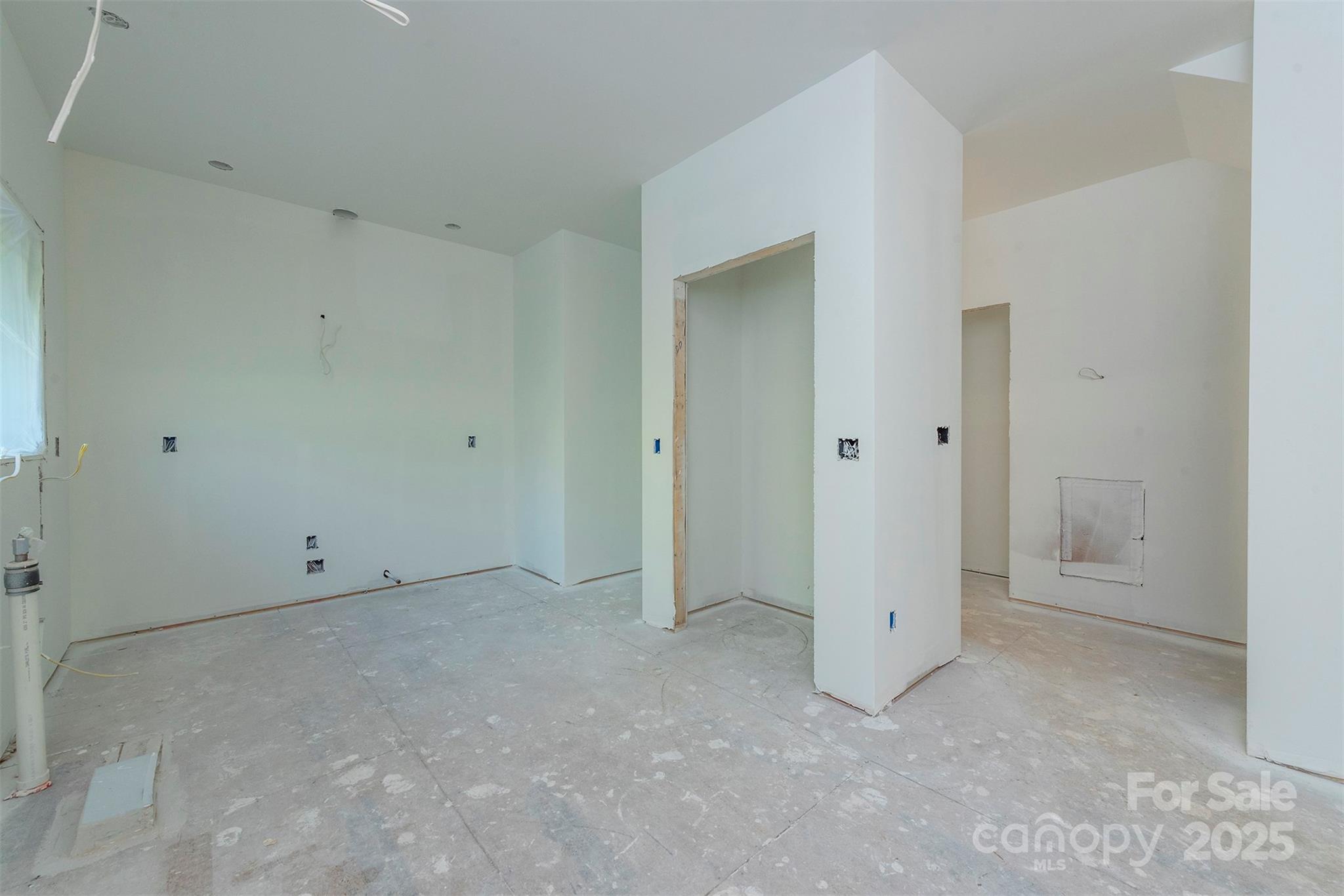 105 Bartram Way — Black Mountain
