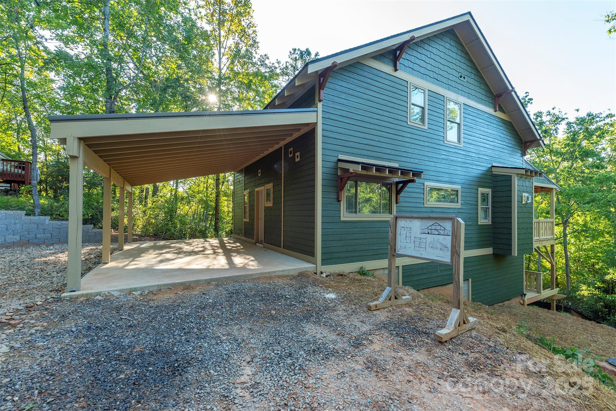 105 Bartram Way — Black Mountain