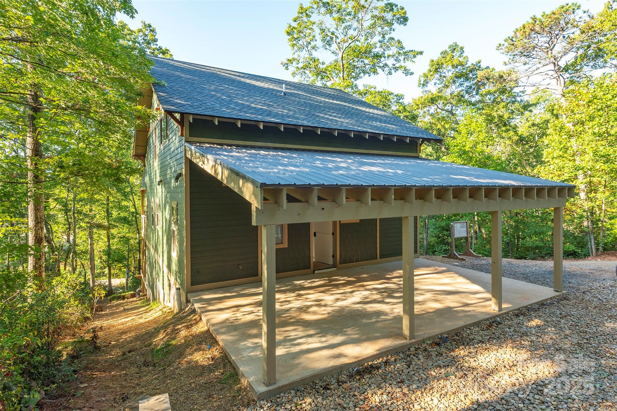 105 Bartram Way — Black Mountain