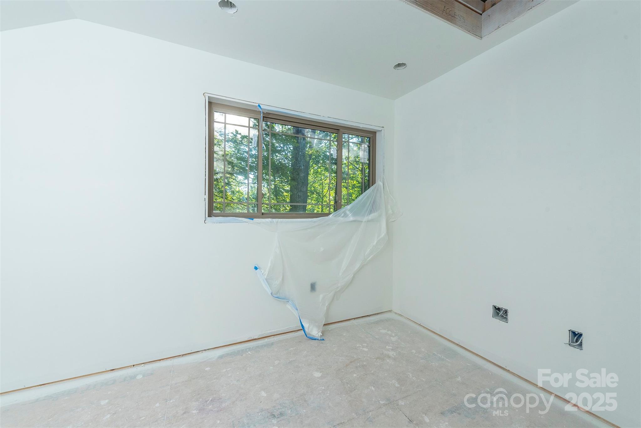 105 Bartram Way — Black Mountain