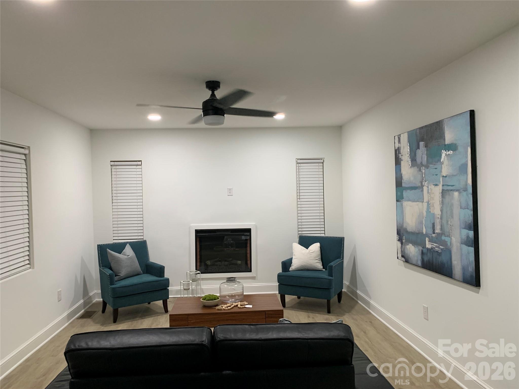 2524 Pickway Drive — Charlotte