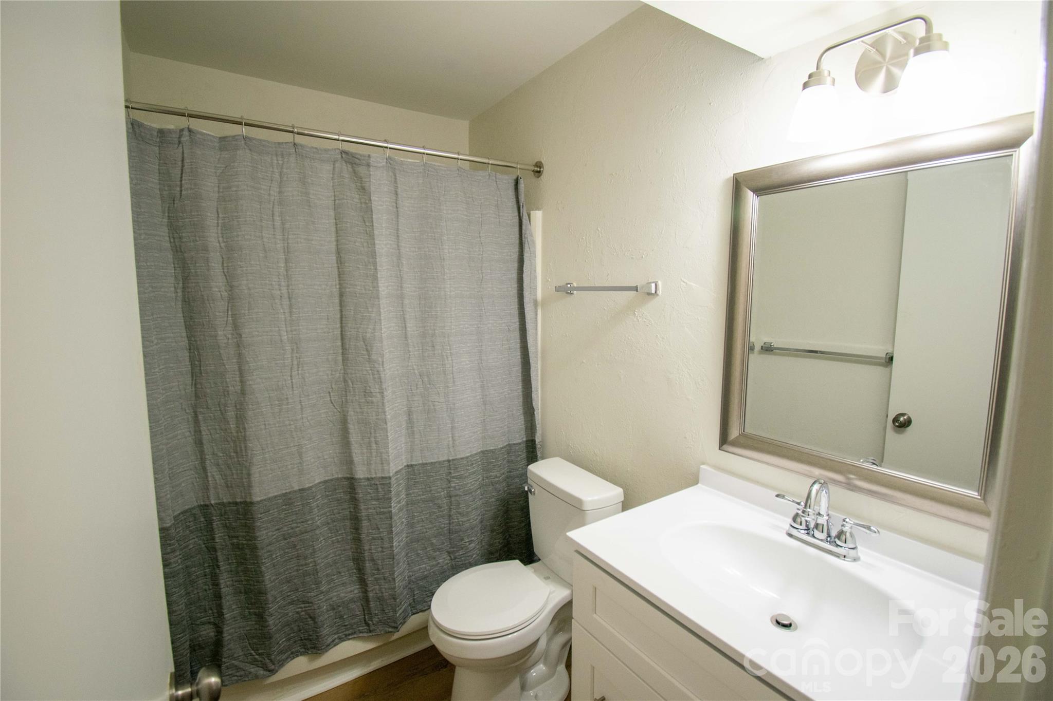 11042 Harrowfield Road — Charlotte
